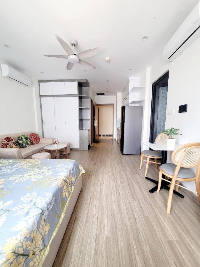 Zzz Studio-02-Joy-Sakura Vinhomes Smart City Hanoi Exteriör bild
